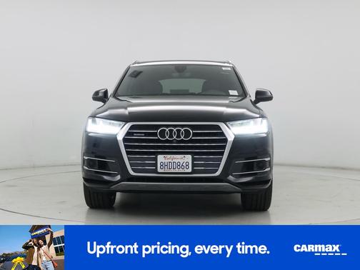 Black 2019 Audi Q7 Premium Plus