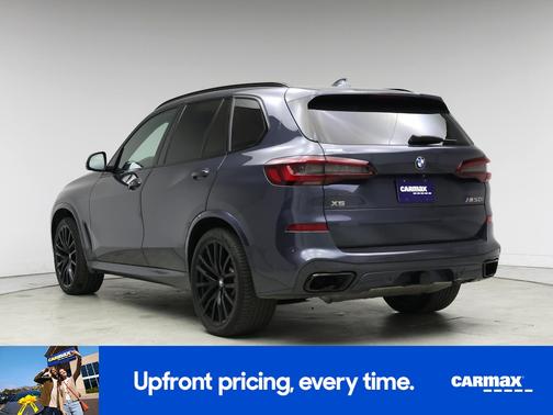 2022 BMW X5 M50i