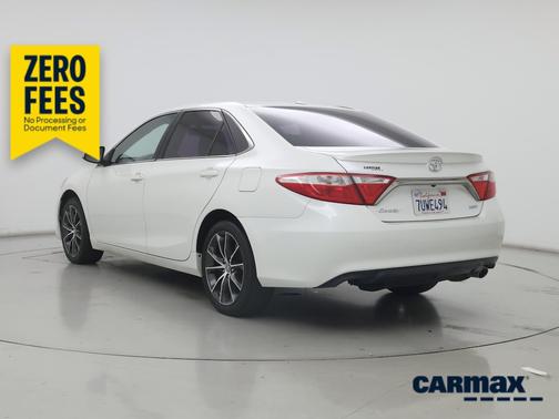 White 2017 Toyota Camry XSE