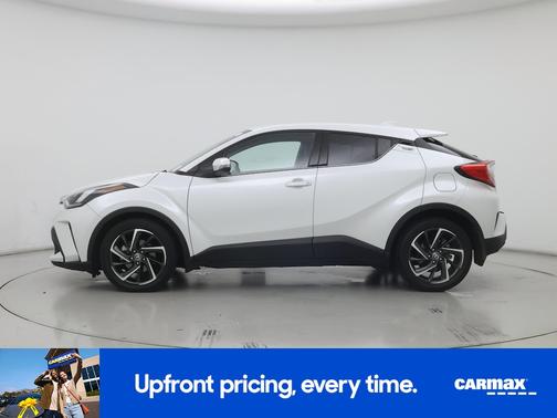 White 2022 Toyota C-HR Limited