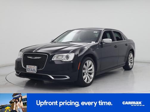 Black 2018 Chrysler 300 Touring