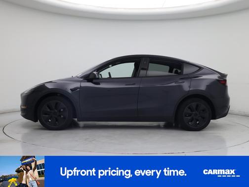 Gray 2024 Tesla Model Y Long Range