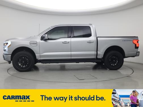 2022 Ford F-150 Lightning Lariat
