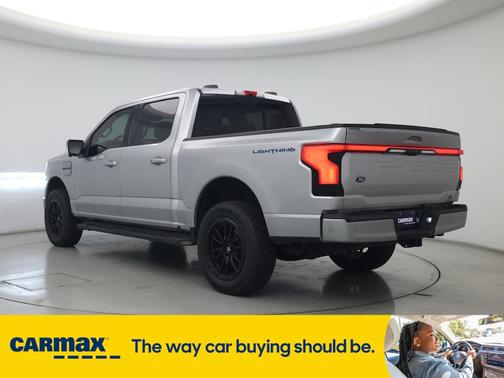 2022 Ford F-150 Lightning Lariat