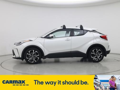2022 Toyota C-HR XLE