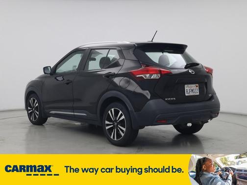 2019 Nissan Kicks SR