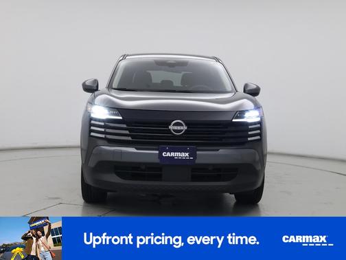 Gray 2025 Nissan Kicks SV