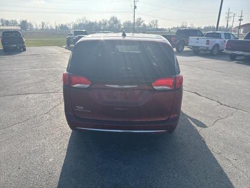 2018 Chrysler Pacifica Touring Plus