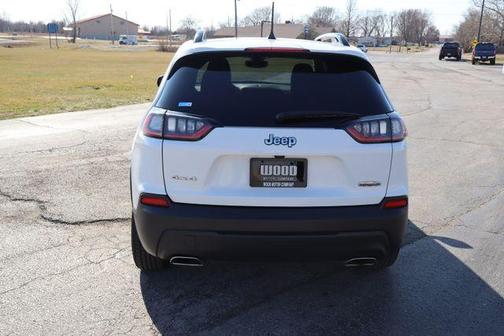 2022 Jeep Cherokee Latitude Lux