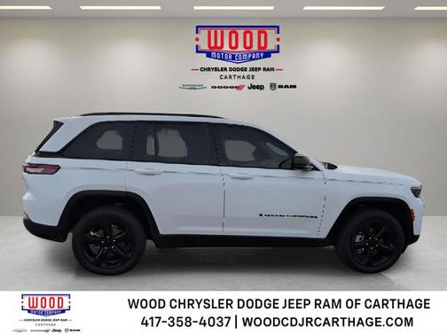 Bright White Clearcoat 2024 Jeep Grand Cherokee Limited