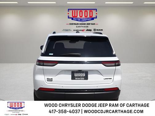 Bright White Clearcoat 2024 Jeep Grand Cherokee Limited