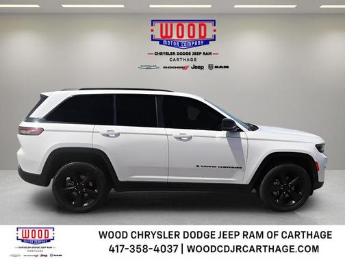 Bright White Clearcoat 2024 Jeep Grand Cherokee Limited
