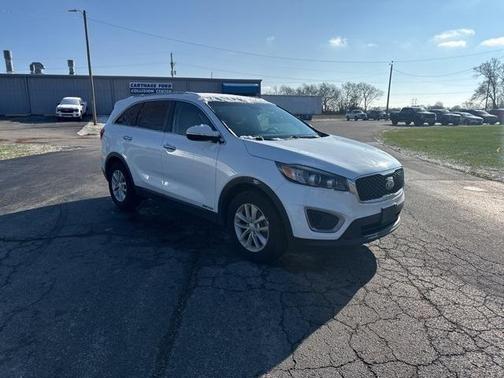 2016 Kia Sorento LX