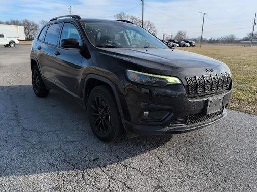 2023 Jeep Cherokee Altitude Lux
