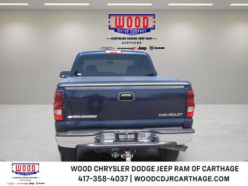 Medium Cadet Blue Metallic 2005 Chevrolet Silverado 2500 LS H/D Extended Cab