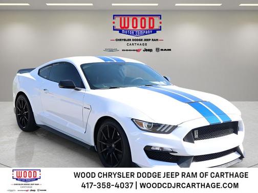 2017 Ford Shelby GT350 Base