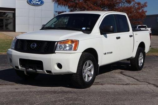 2015 Nissan Titan S