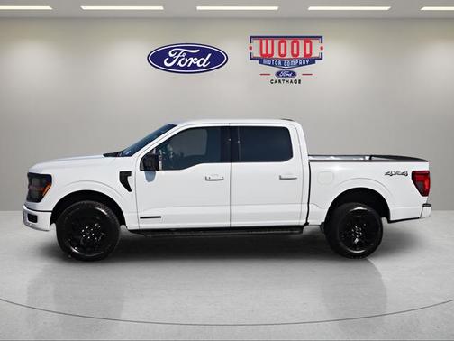 Oxford White 2025 Ford F-150 XLT
