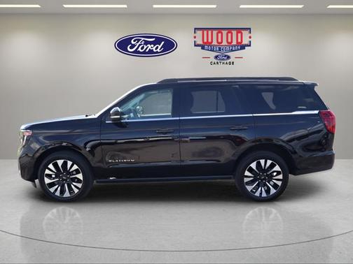Agate Black Metallic 2027 Ford Expedition Platinum