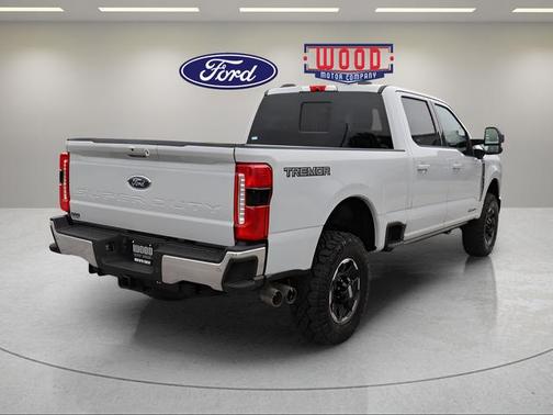 Avalanche 2026 Ford F-350 Lariat Super Duty