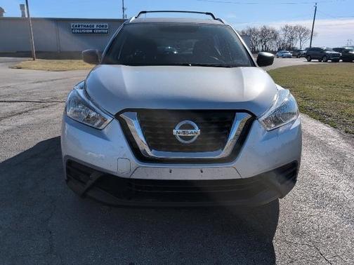 2019 Nissan Kicks S