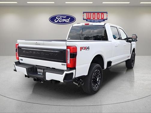 Star White 2026 Ford F-250 Platinum