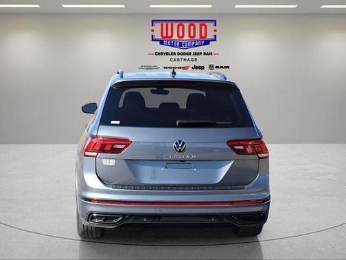 2023 Volkswagen Tiguan 2.0T SE R-Line Black