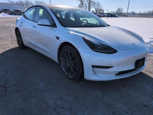 2023 Tesla Model 3 Base