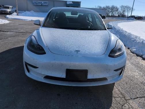 2023 Tesla Model 3 Base
