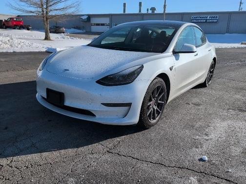 2023 Tesla Model 3 Base