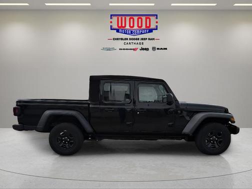Black Clearcoat 2024 Jeep Gladiator Sport