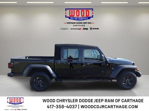 Black Clearcoat 2024 Jeep Gladiator Sport