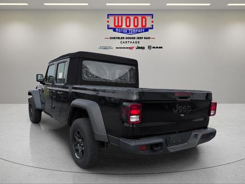 Black Clearcoat 2024 Jeep Gladiator Sport
