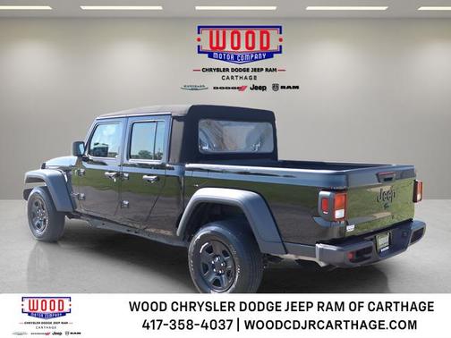 Black Clearcoat 2024 Jeep Gladiator Sport