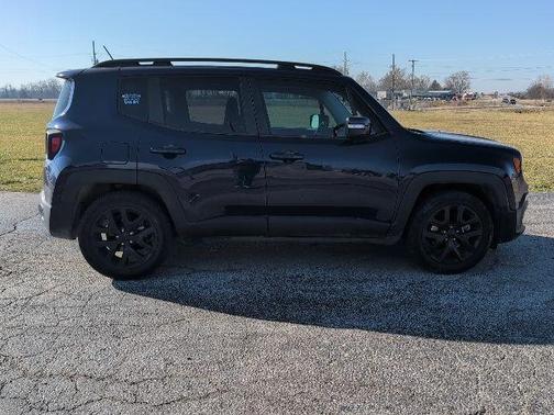 2017 Jeep Renegade Altitude