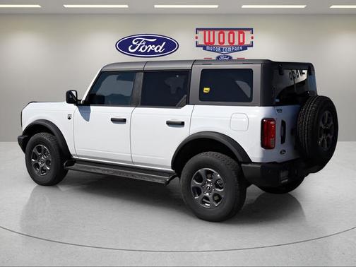 Oxford White 2026 Ford Bronco Big Bend