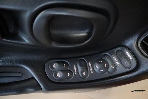 2004 Chevrolet Corvette Base