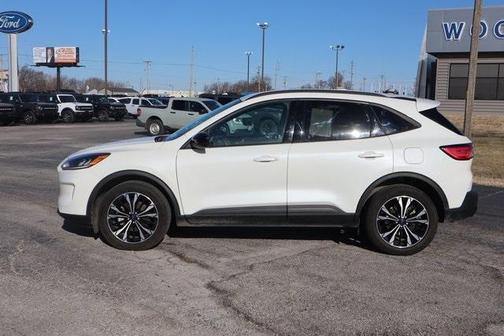 2021 Ford Escape SEL