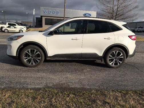 2021 Ford Escape SEL