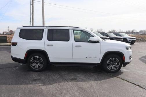 2022 Jeep Wagoneer Series III