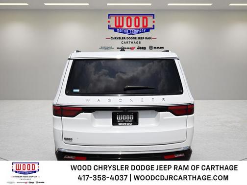 Bright White Clearcoat 2025 Jeep Wagoneer Base