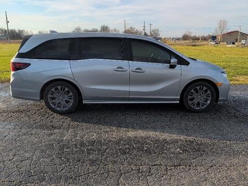 2025 Honda Odyssey Touring