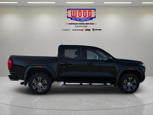 2023 GMC Canyon AT4
