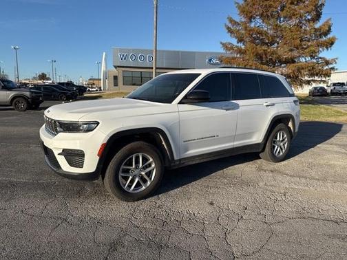 2024 Jeep Grand Cherokee Laredo