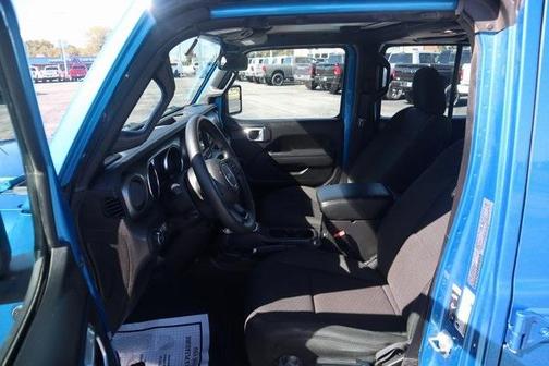 2022 Jeep Wrangler Unlimited Sport