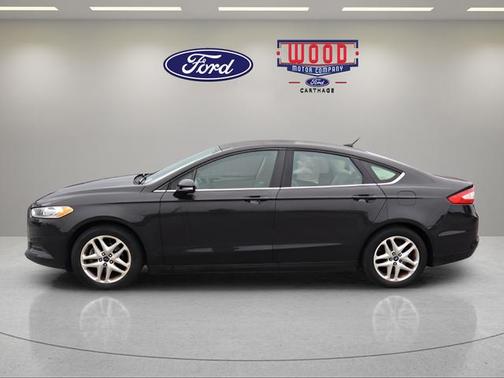 Tuxedo Black Metallic 2013 Ford Fusion SE