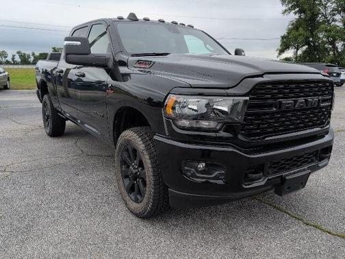 Diamond Black 2024 RAM 2500 Big Horn