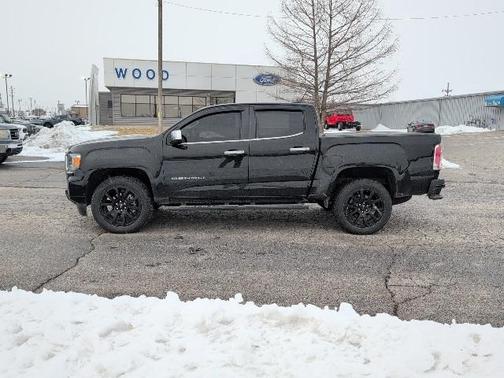 2022 GMC Canyon Denali