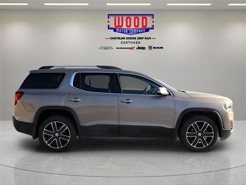 2022 GMC Acadia SLT