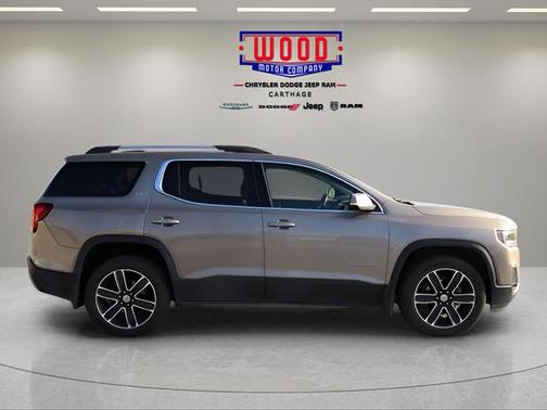 2022 GMC Acadia SLT